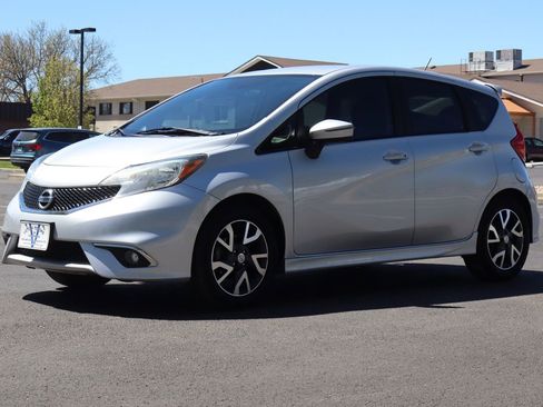 Used 2015 Nissan Versa Note SR w/ SR Convenience Package image 11