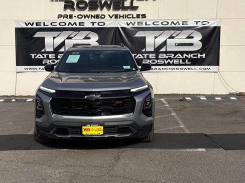 Used 2025 Chevrolet Equinox RS AWD/4WD image 3