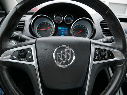 Used 2013 Buick Regal Premium FWD image 25