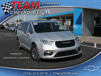 Used 2022 Chrysler Pacifica Limited