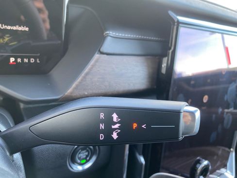 New 2026 GMC Acadia Denali Ultimate w/ LPO, Floor Liner Package image 22