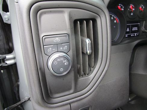 Used 2025 GMC Sierra 1500 Pro w/ Pro Value Package RWD image 31