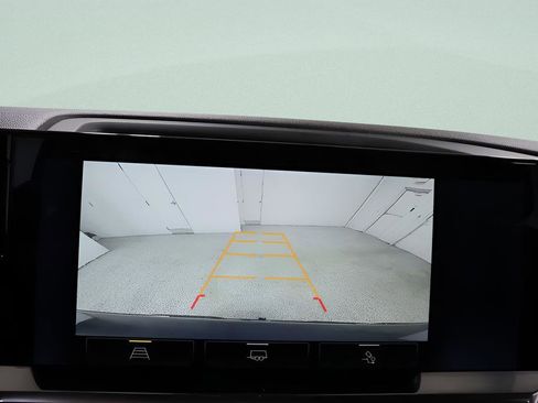 Used 2022 Chevrolet Silverado 1500 RST w/ Convenience Package II AWD/4WD image 12