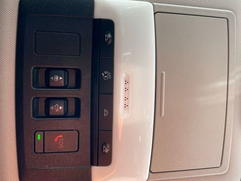 Used 2021 Nissan Rogue SL image 23