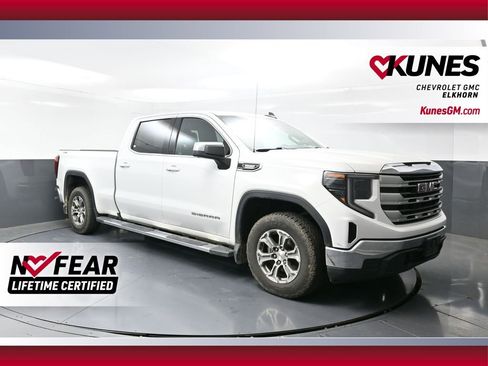 Used 2022 GMC Sierra 1500 SLE image 1