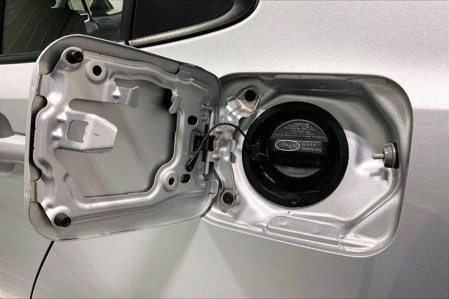 Used 2024 Toyota Corolla LE FWD image 40