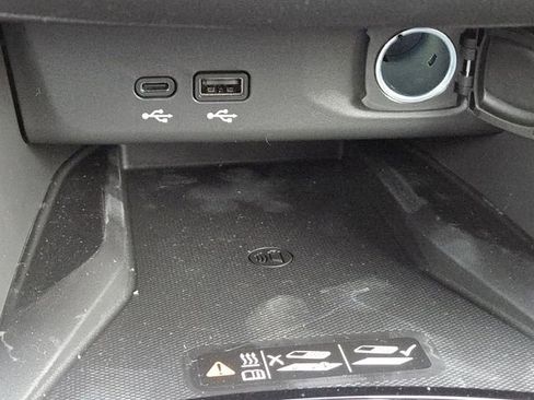 New 2026 Buick Envista Avenir image 9