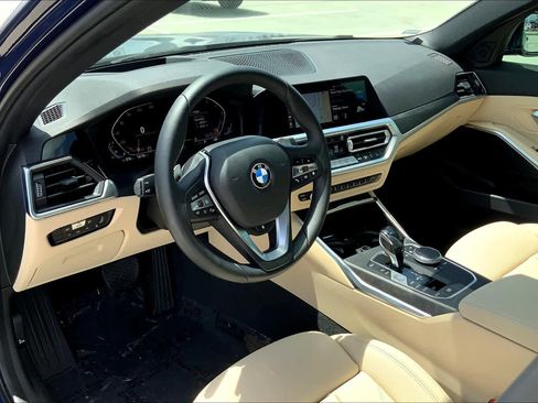 Used 2021 BMW 330i Sedan w/ Premium Package image 33