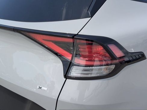 Certified 2025 Kia Sportage X-Line AWD/4WD image 10