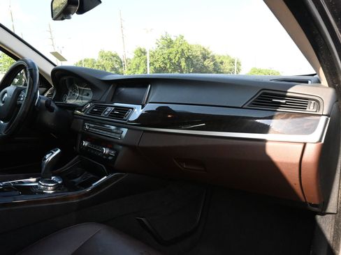 Used 2016 BMW 528i xDrive Sedan AWD/4WD image 25