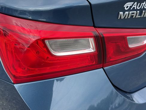 Used 2025 Chevrolet Malibu LT FWD image 28