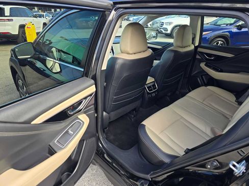 Used 2023 Subaru Outback Limited XT AWD/4WD image 15