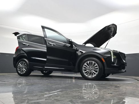 Used 2024 Cadillac XT4 Premium Luxury FWD image 51
