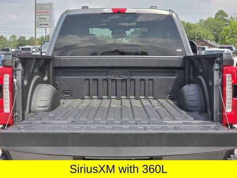 New 2026 Ford F250 XLT w/ XLT Premium Package AWD/4WD image 9