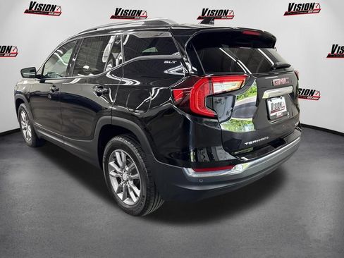 Used 2023 GMC Terrain SLT AWD/4WD image 7