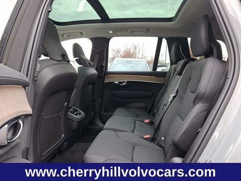 New 2026 Volvo XC90 B6 Plus w/ Protection Package Premier image 5