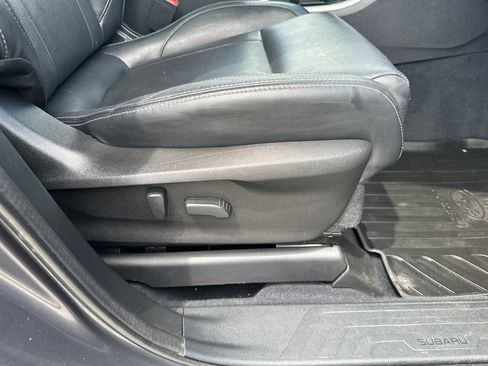 Used 2021 Subaru Ascent Touring AWD/4WD image 33
