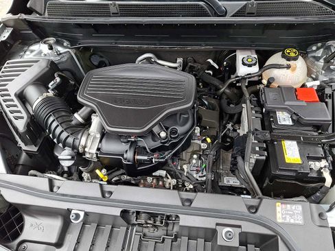Certified 2023 GMC Acadia AT4 AWD/4WD image 33