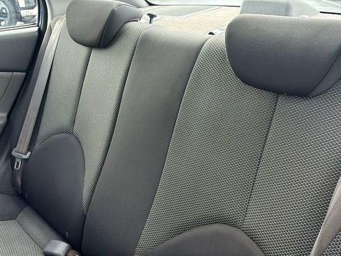 Used 2009 Kia Rio LX image 25