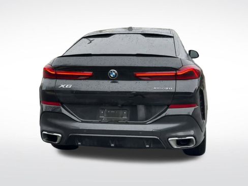 Used 2024 BMW X6 xDrive40i image 9