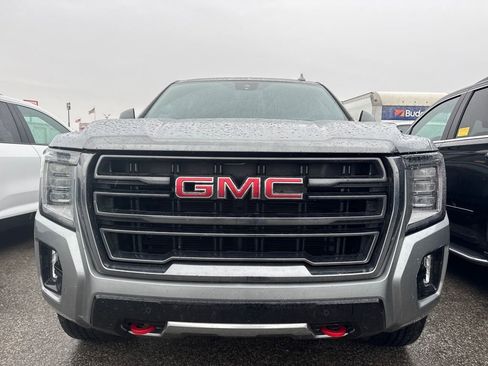 Used 2023 GMC Yukon AT4 image 2