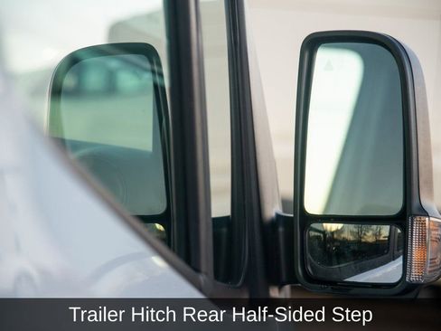 Used 2025 Mercedes-Benz Sprinter 2500 image 24