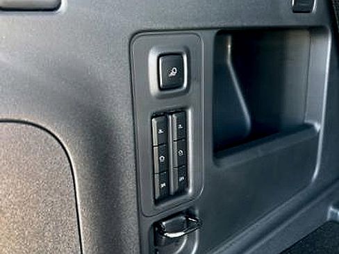 New 2025 Ford Expedition Active image 12