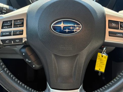 Used 2015 Subaru Forester 2.5i Limited AWD/4WD image 18