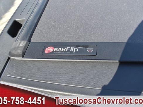 Used 2022 Chevrolet Colorado W/T image 10