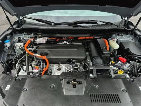 Used 2025 Honda CR-V Sport image 12