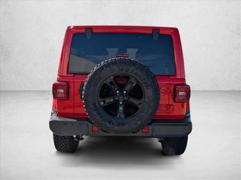 Used 2021 Jeep Wrangler Unlimited Sahara image 7