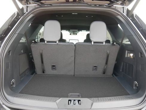 New 2026 Ford Explorer ST-Line AWD/4WD image 12