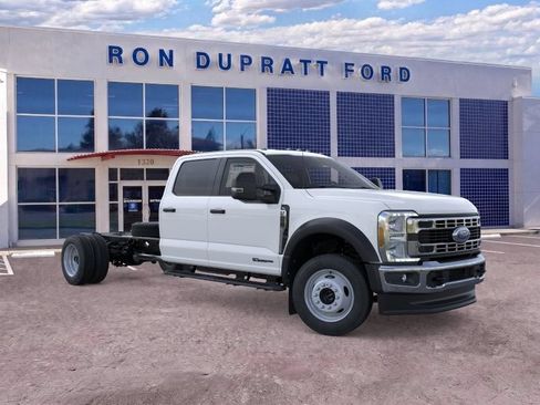 New 2026 Ford F550 4x4 Crew Cab image 8