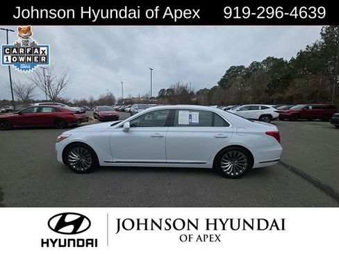 Used 2017 Genesis G90 3.3T Premium image 22