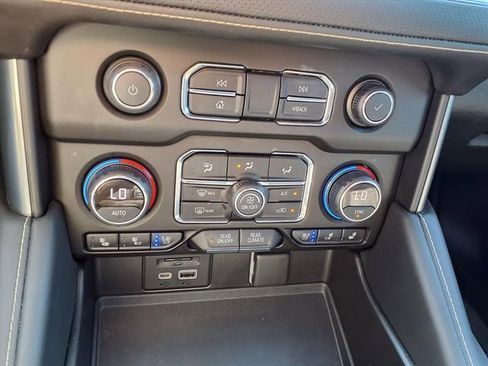 Used 2021 Chevrolet Tahoe Premier image 19