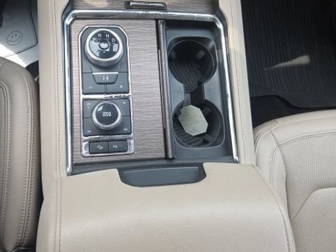 Used 2023 Ford Expedition Max Limited AWD/4WD image 21