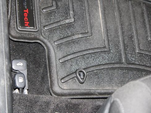 Used 2023 Hyundai Elantra SEL image 14