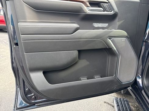 Used 2024 GMC Sierra 1500 Denali image 12