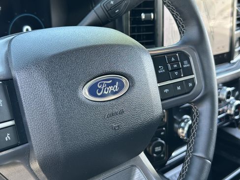 Used 2026 Ford F250 Lariat AWD/4WD image 29