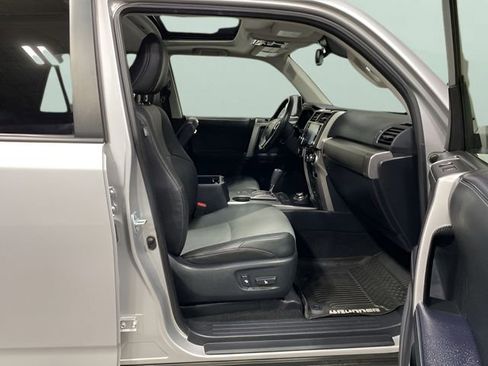 Used 2021 Toyota 4Runner SR5 Premium w/ Moonroof Package AWD/4WD image 28