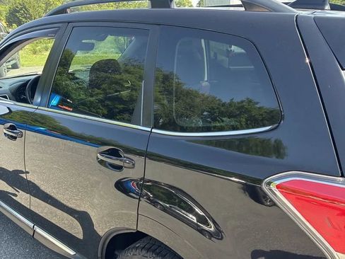 Used 2018 Subaru Forester 2.0XT Touring AWD/4WD image 5