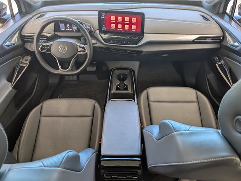 Used 2023 Volkswagen ID.4 Pro S image 24