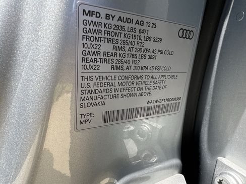 Certified 2024 Audi Q8 Premium AWD/4WD image 37