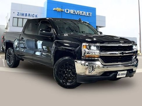 Used 2018 Chevrolet Silverado 1500 LT w/ All Star Edition AWD/4WD image 1