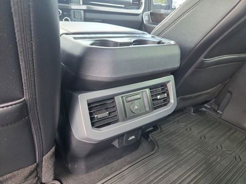 Used 2025 Ford F250 Lariat w/ Lariat Ultimate Package AWD/4WD image 8