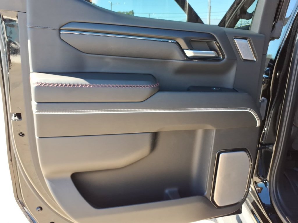 Used 2025 GMC Sierra 1500 AT4X AWD/4WD image 23