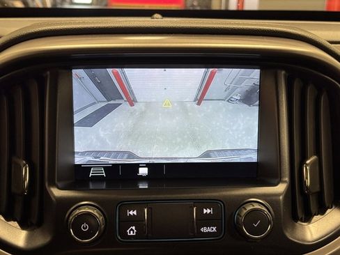 Used 2021 GMC Canyon AT4 w/ Driver Alert Package image 22