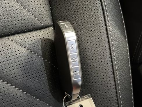 Used 2025 Kia Telluride SX X-Line AWD/4WD image 44