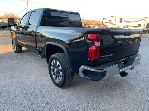 Used 2021 Chevrolet Silverado 2500 LT w/ Texas Edition image 4
