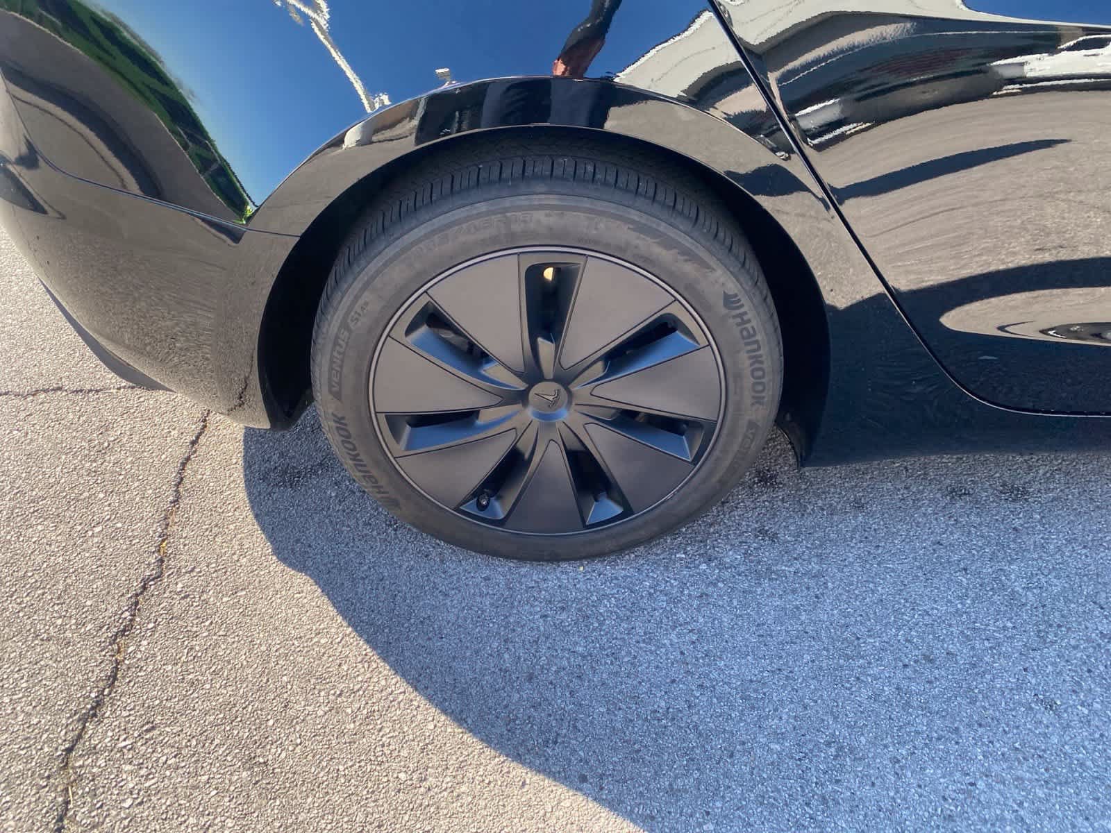 Used 2024 Tesla Model 3 Standard Range RWD image 5